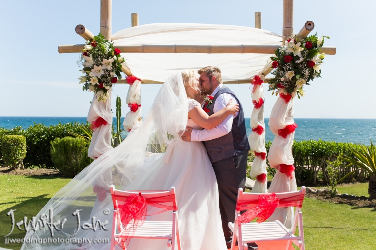 weddings-photographers-tikitano_beach-restuarant-estepona-marbella