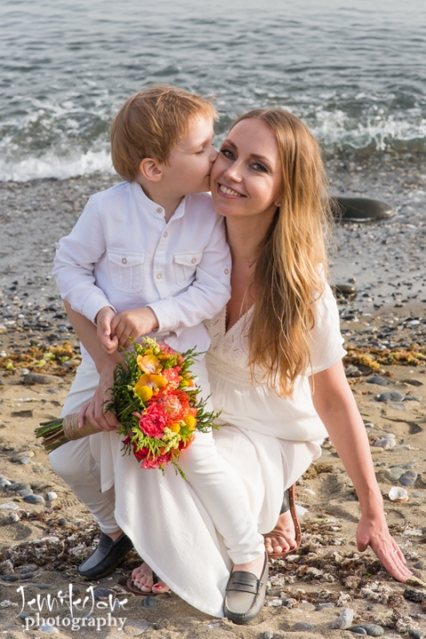 family-photo-shoot-tikitano-beach-restaurant-estepona