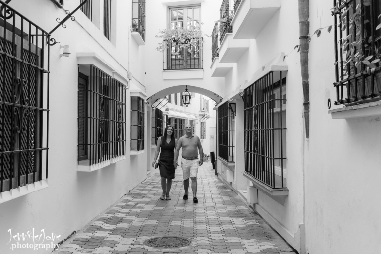 engagement-photography-shoot-marbella-old-town
